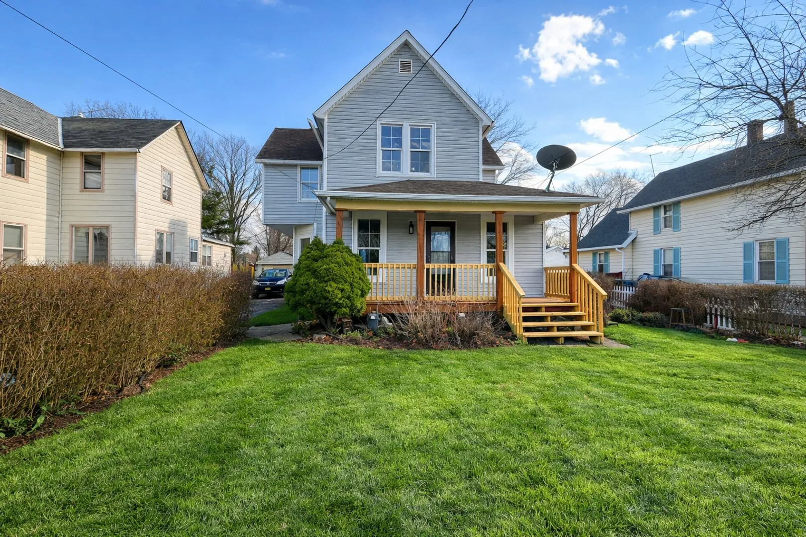 Property main image