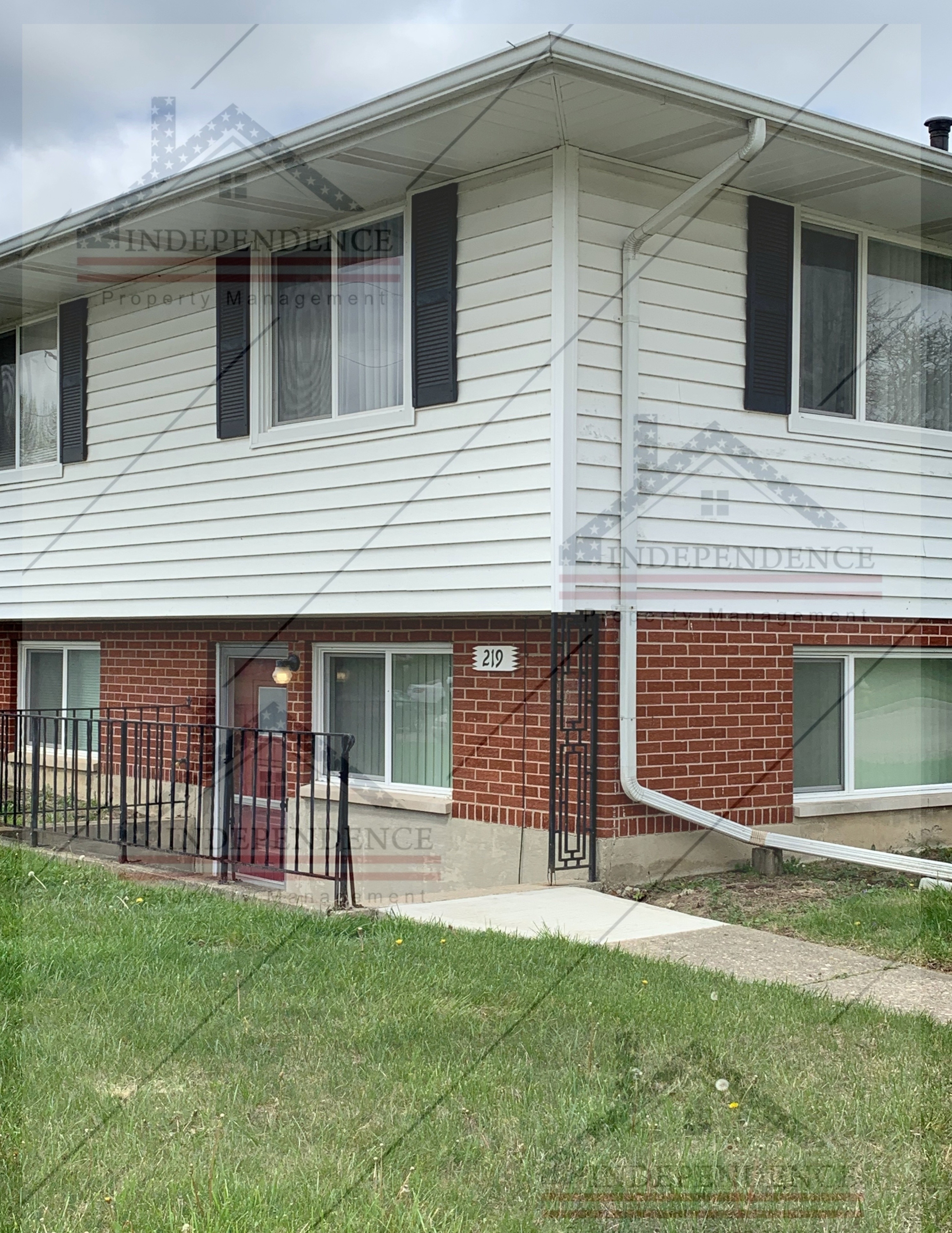 470 Burman Ave., Unit 219