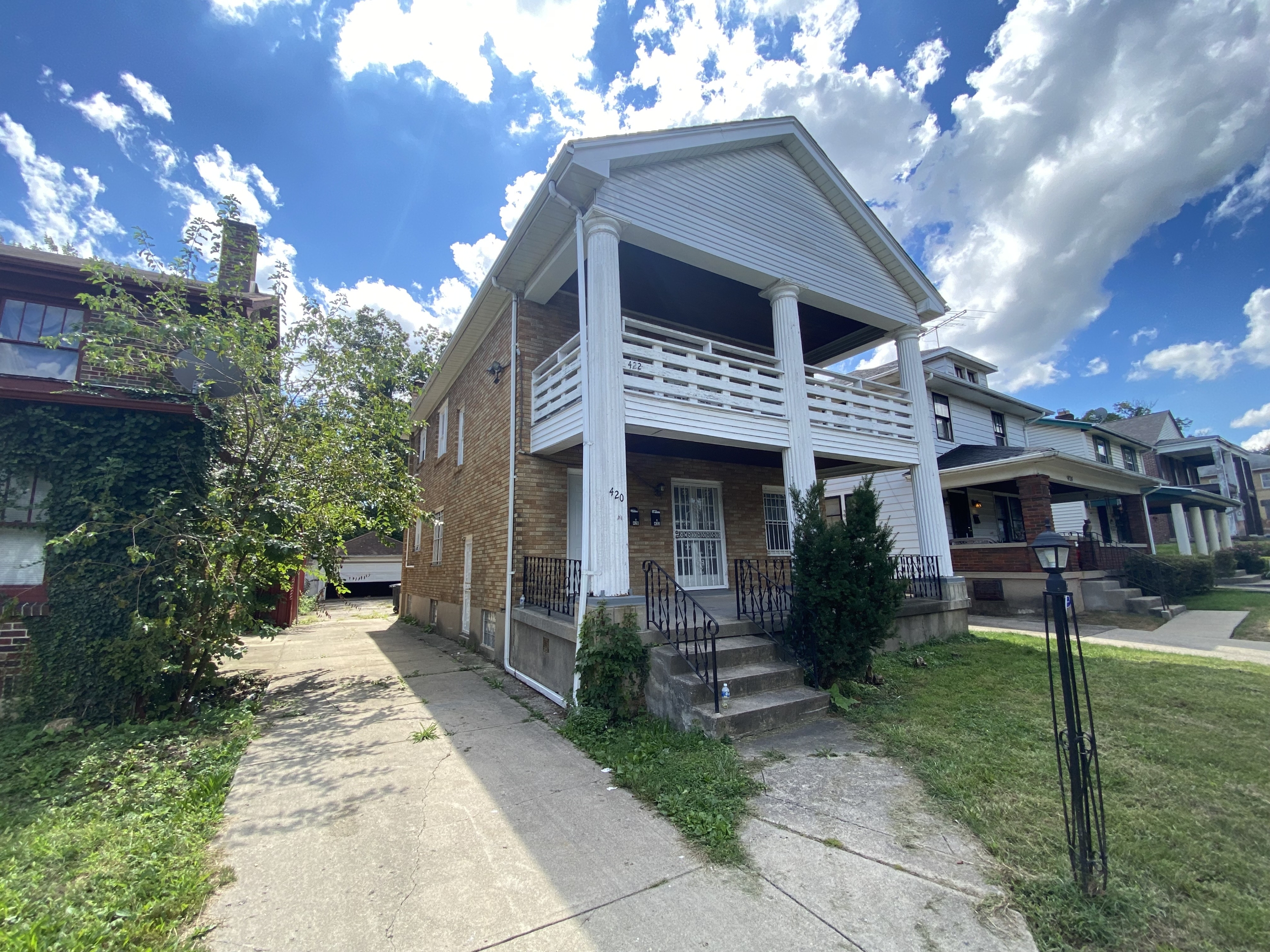 420-422 Delaware Ave, Unit 420