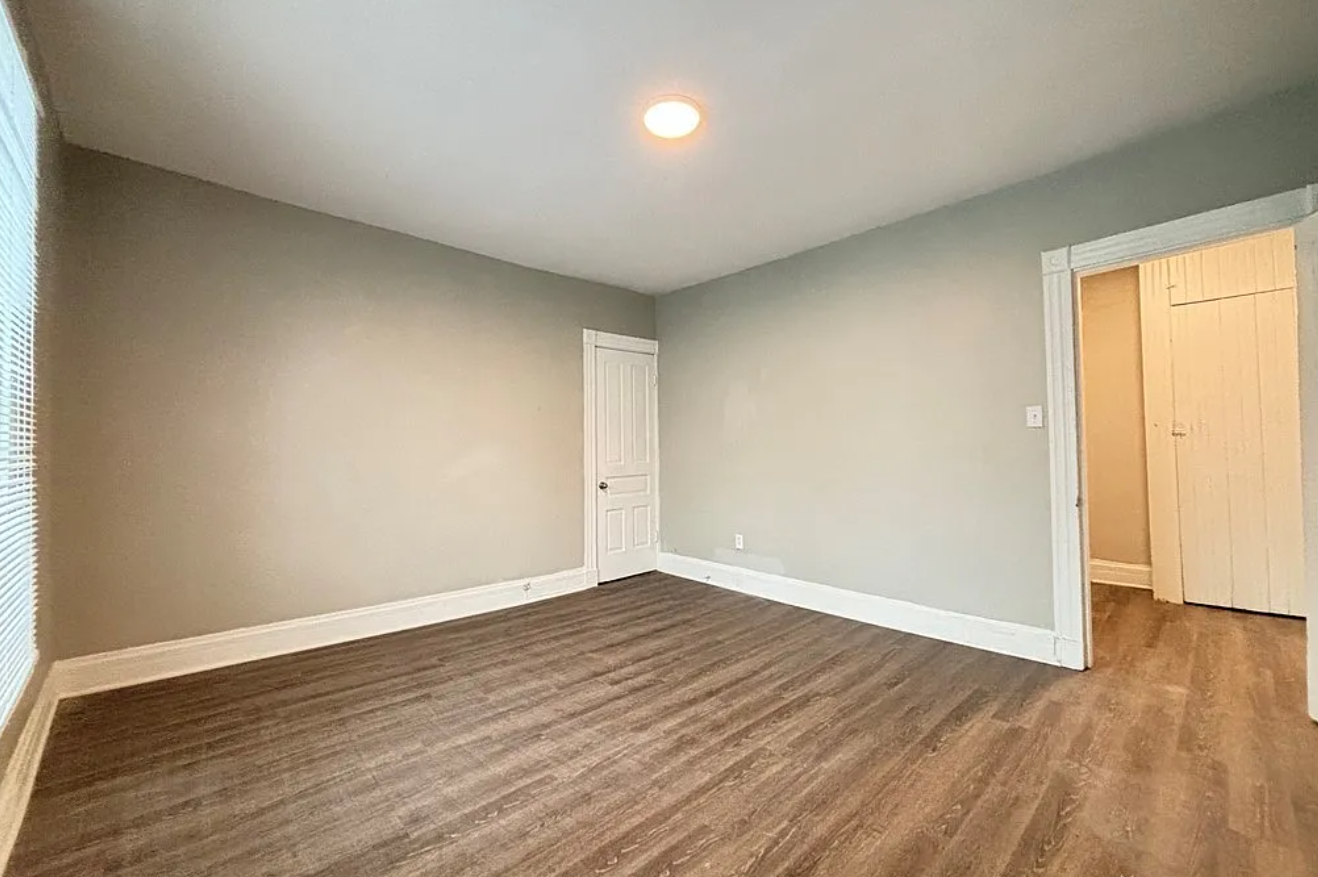 Gallery Image 25